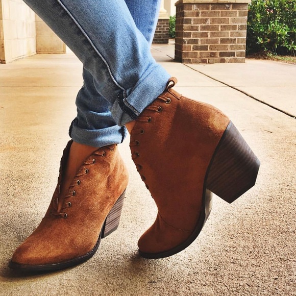 Cognac WhipStitch Distressed Burnished VCut Bootie - Picture 3 of 8